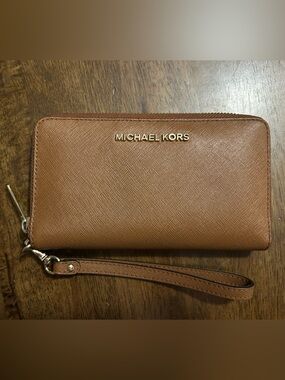 Michael Kors Brown Zip Around Wristlet Wallet